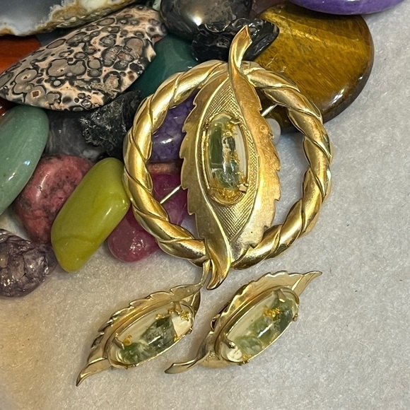 Vintage Confetti Lucite Jewelry Set - Picture 1 of 9